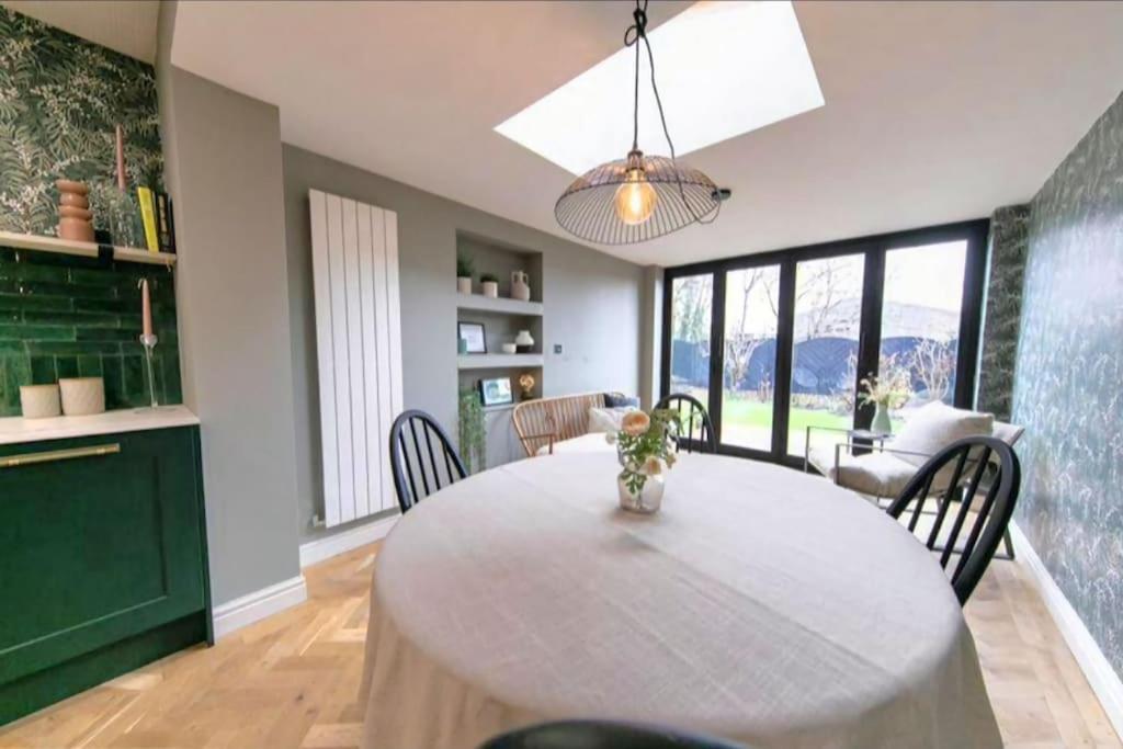 Recently Refurbished Home. Poulton-le-Fylde المظهر الخارجي الصورة